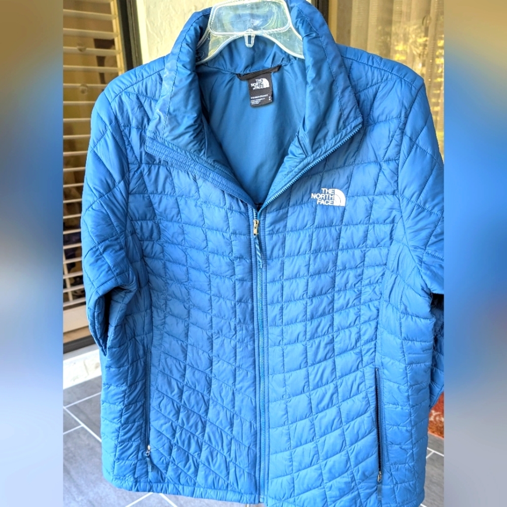 NWOT THE NORTH FACE THERMOBALL ECO BEATIFULL WOMEN'S JACKET